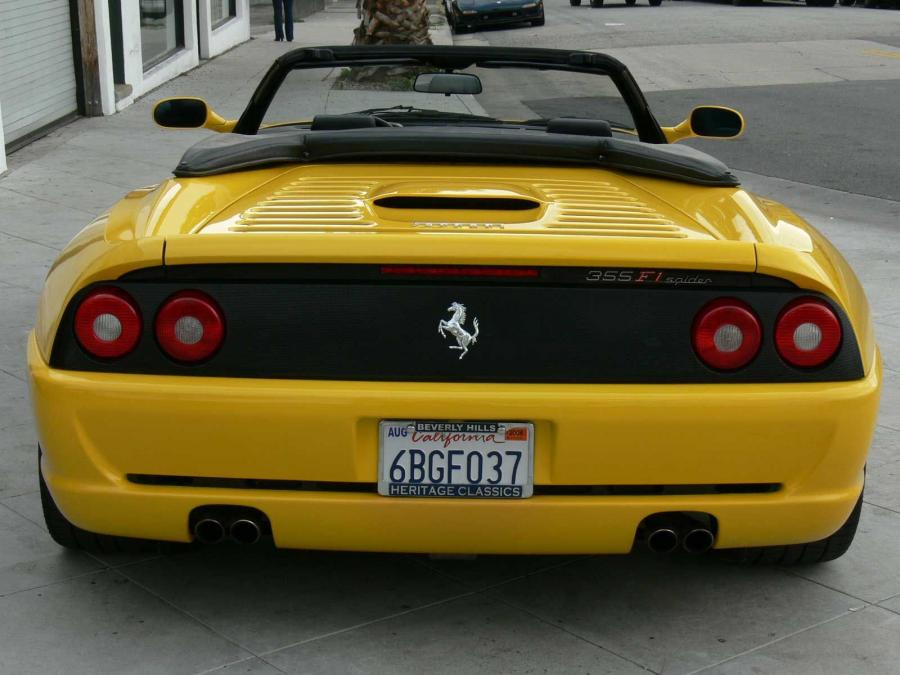  Ferrari F355 Spider 1996 года  (фото 13 из 18)